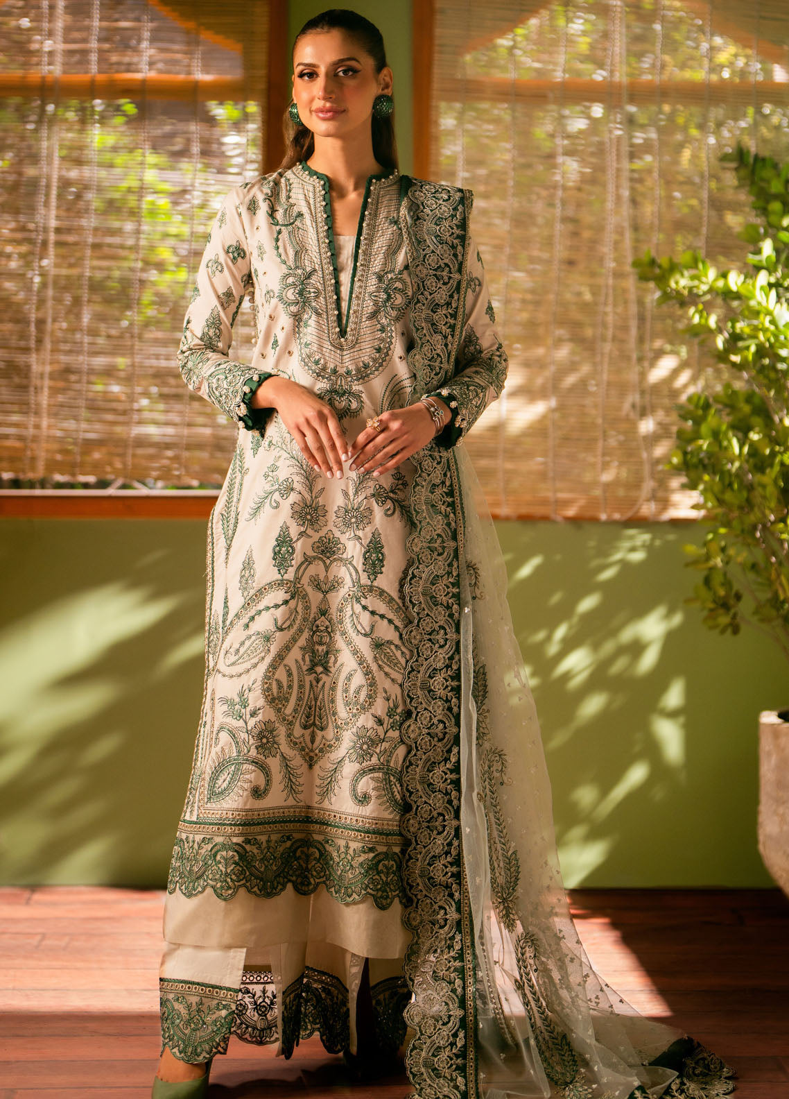 Maryum N Maria Unstitched Luxury Lawn Collection 2024 Vol-2 MS24552 Nubia