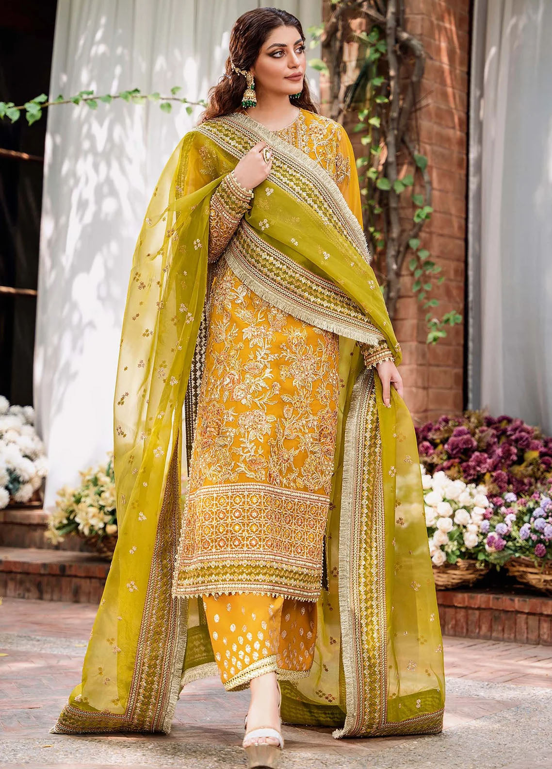 Mastani By Akbar Aslam Unstitched Wedding Formals 2023 1498 Roohi