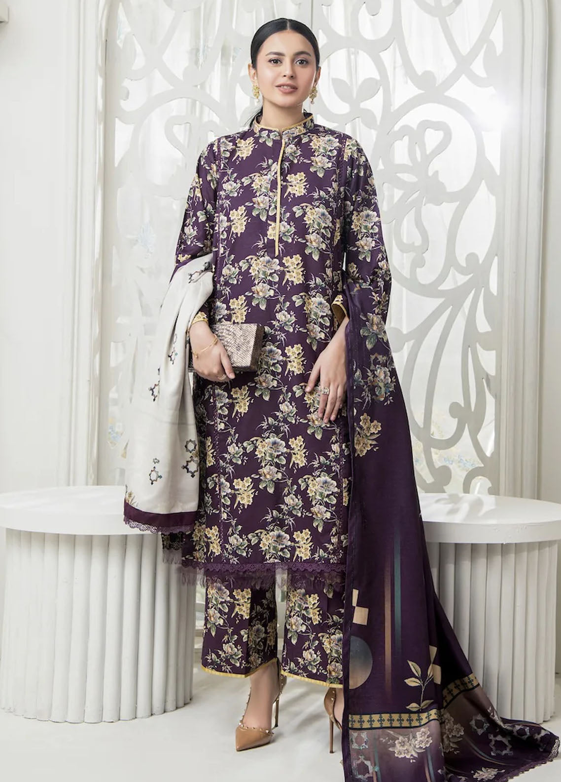 Meerak Pret Printed Khaddar 3 Piece Suit Twilight Lace