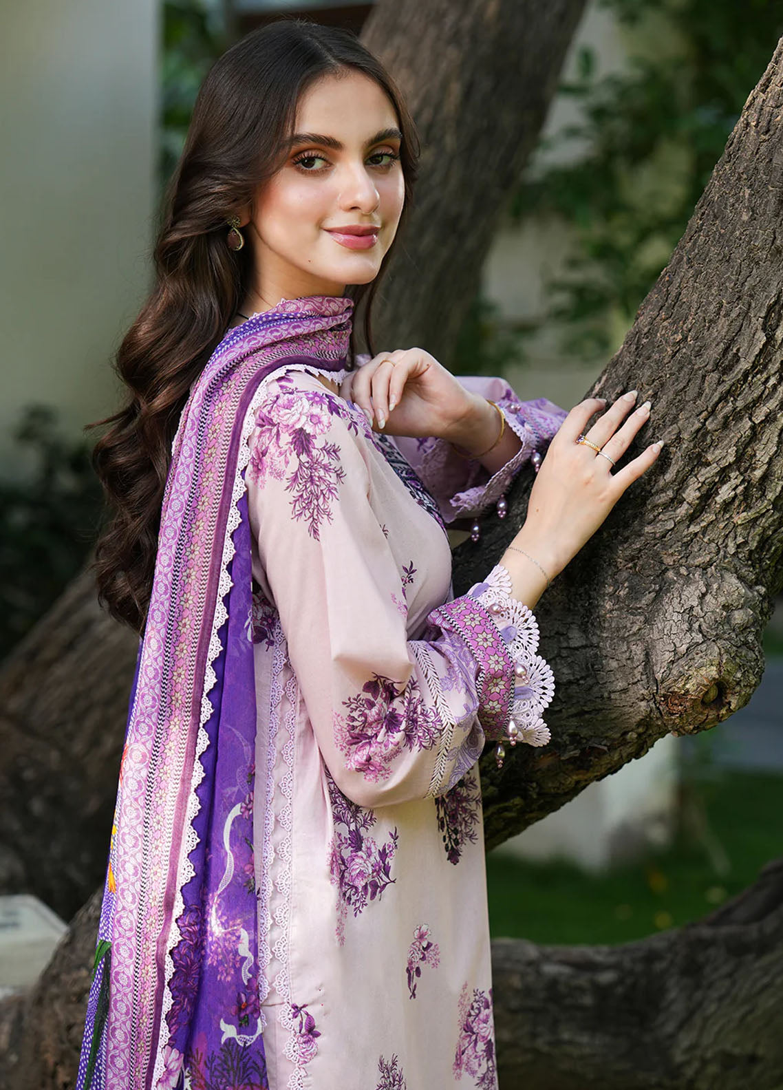 Meerak Unstitched Summer Wine Drop 2 2024 Elnaz