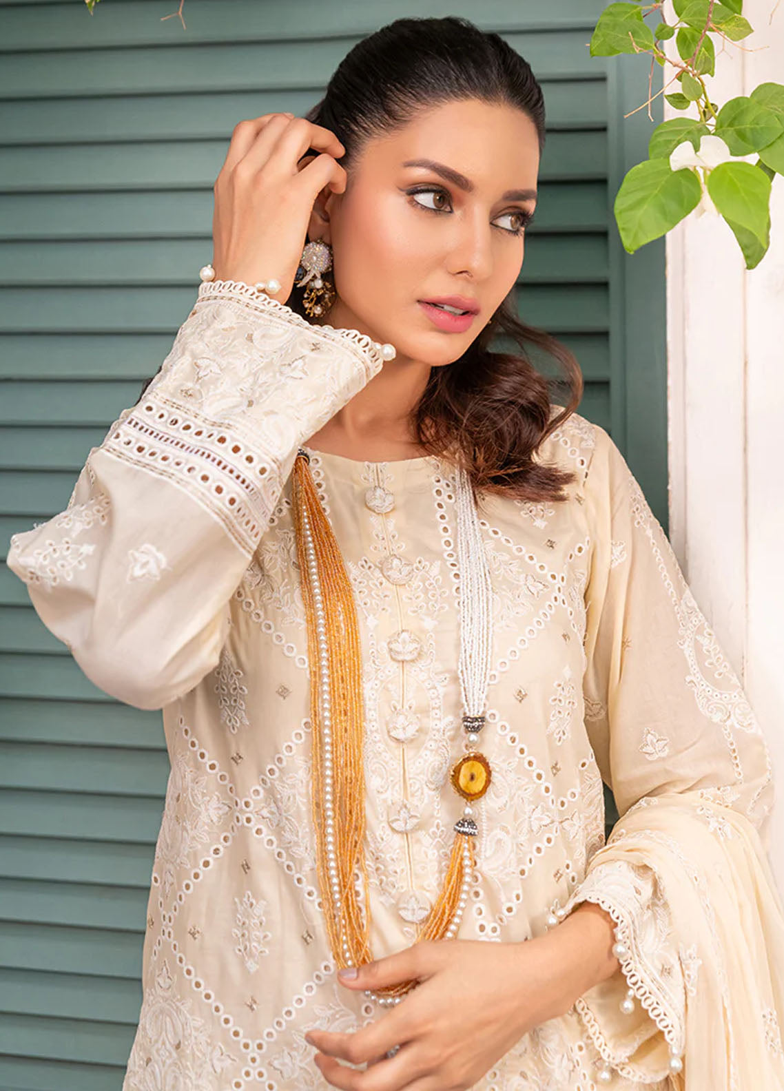 Mehro Maah By Addee Unstitiched Lawn Collection 2024 USA-1063