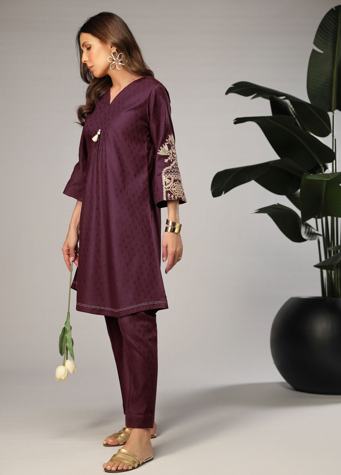 Shahzeb Textiles Pret Embroidered Jacquard 2 Piece Suit Daphne