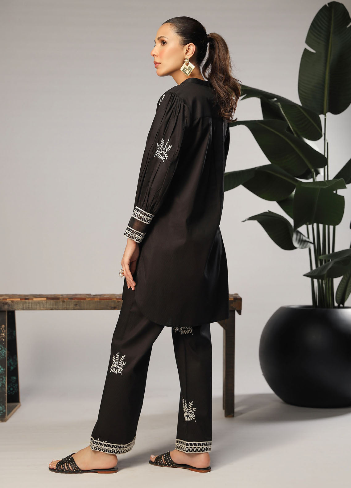 Shahzeb Textiles Pret Embroidered Jacquard 2 Piece Suit Fieree