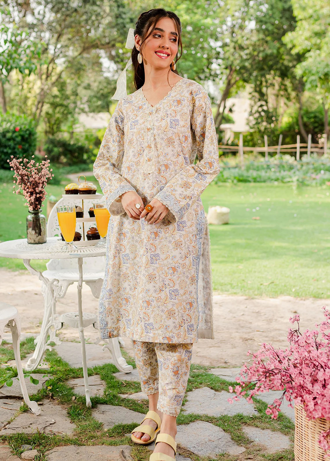 Naayas Pret Embroidered Lawn 2 Piece Suit NS23M Icemenia