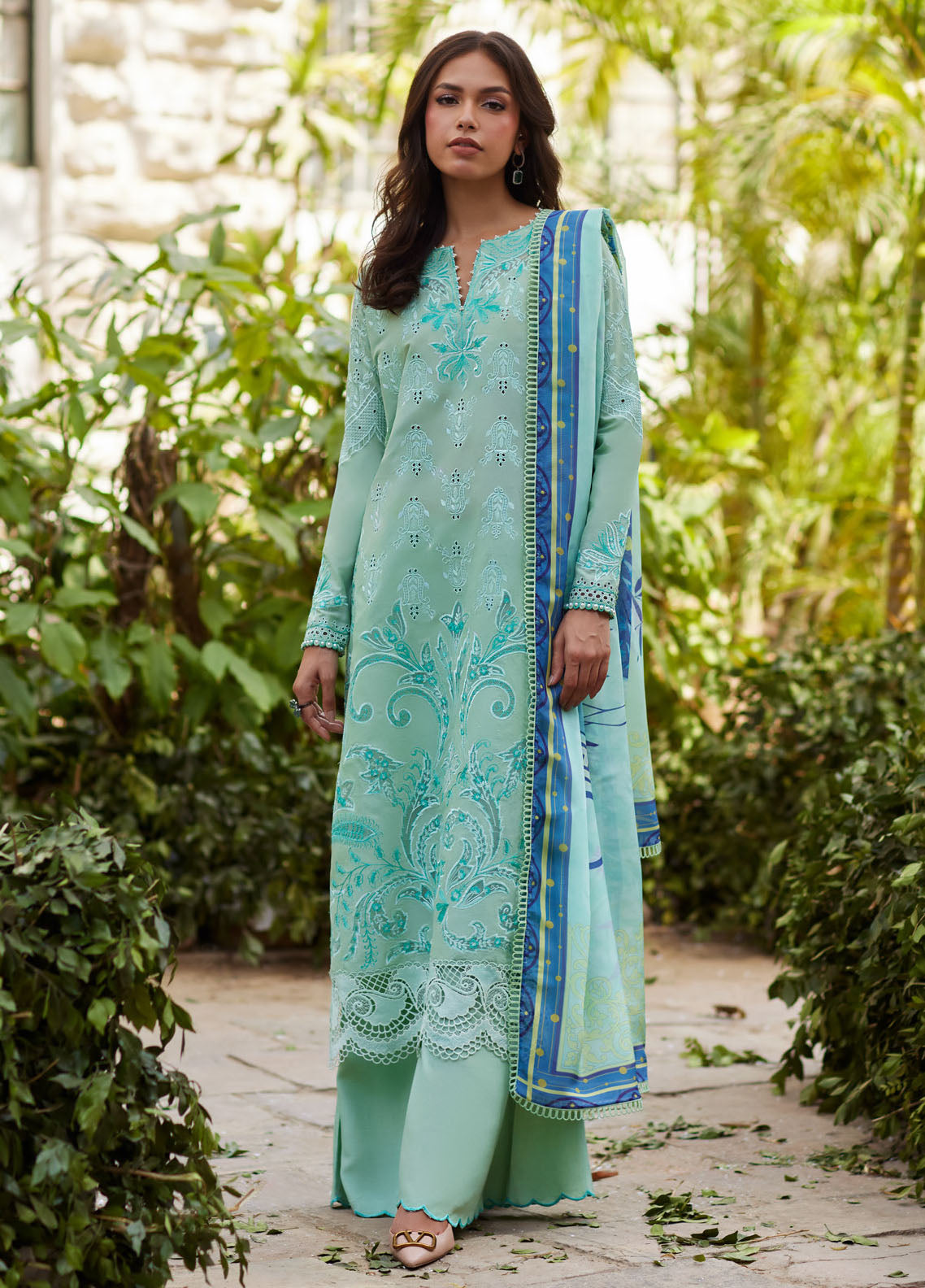 Mina Hasan Embroidered Lawn Suits Unstitched 3 Piece MNH25LL Lina