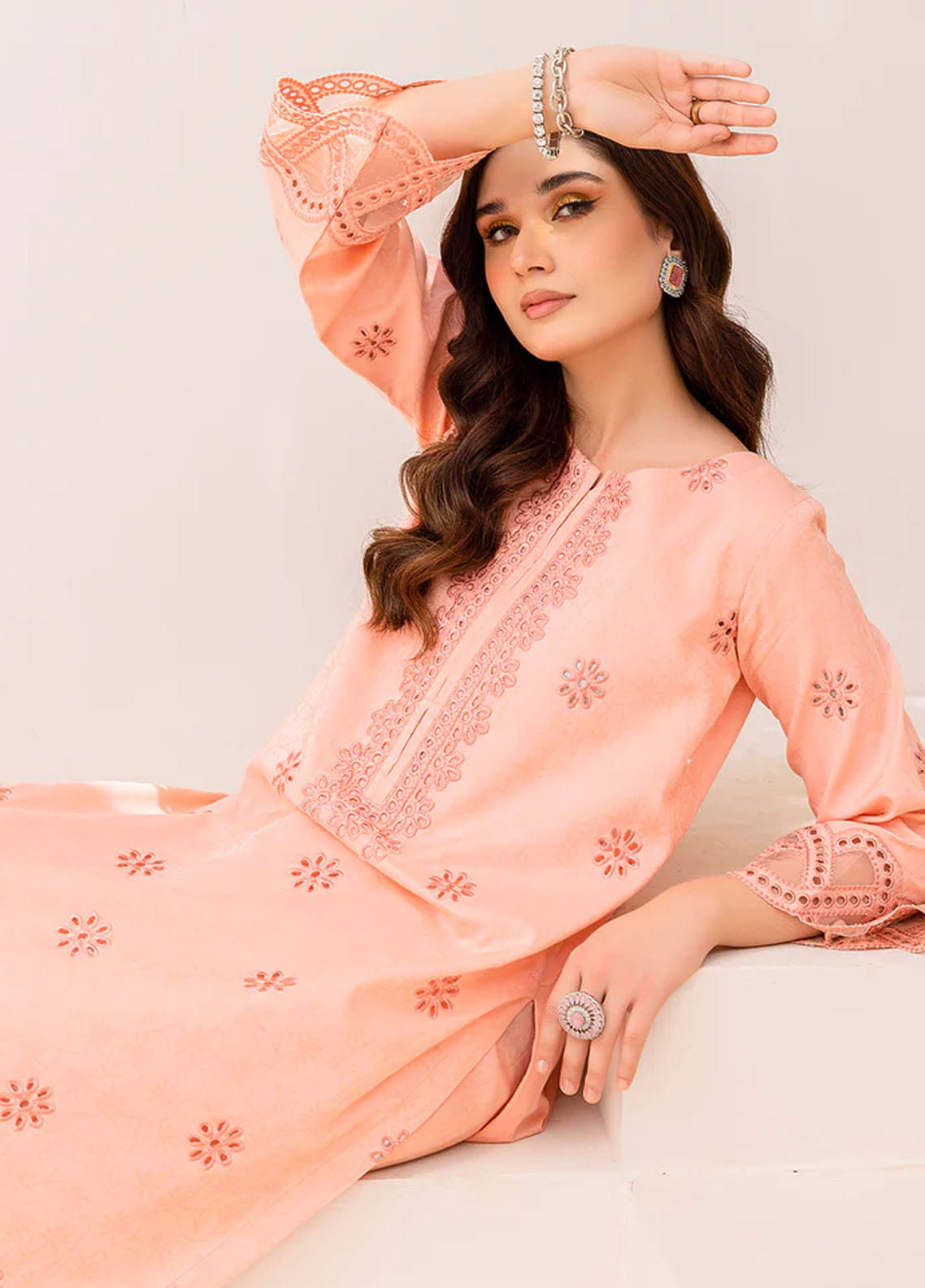 Mohagni Pret Embroidered Jacquard 2 Piece Suit LEF-11