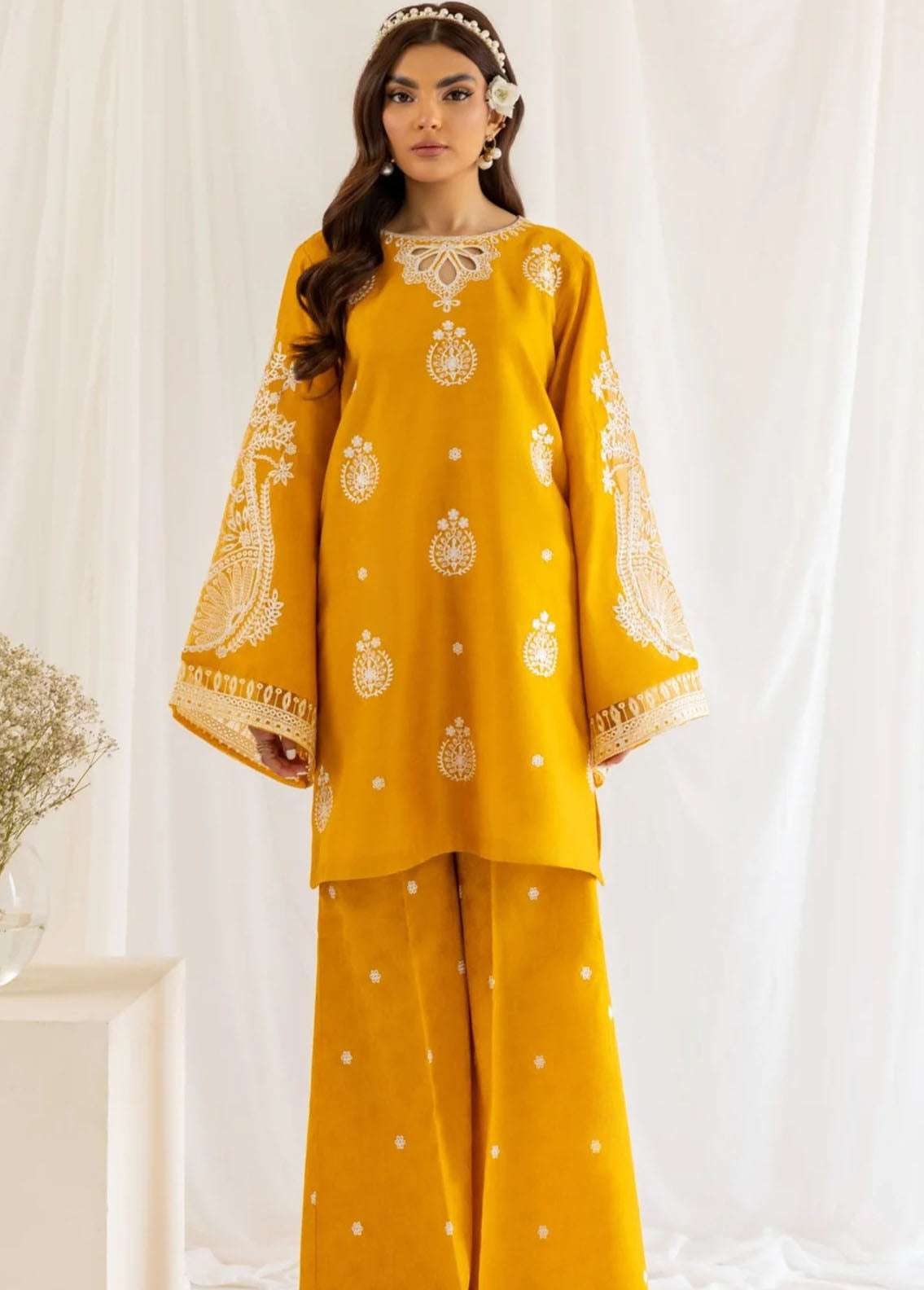 Mohagni Pret Embroidered Lawn 2 Piece Suit LEM-12