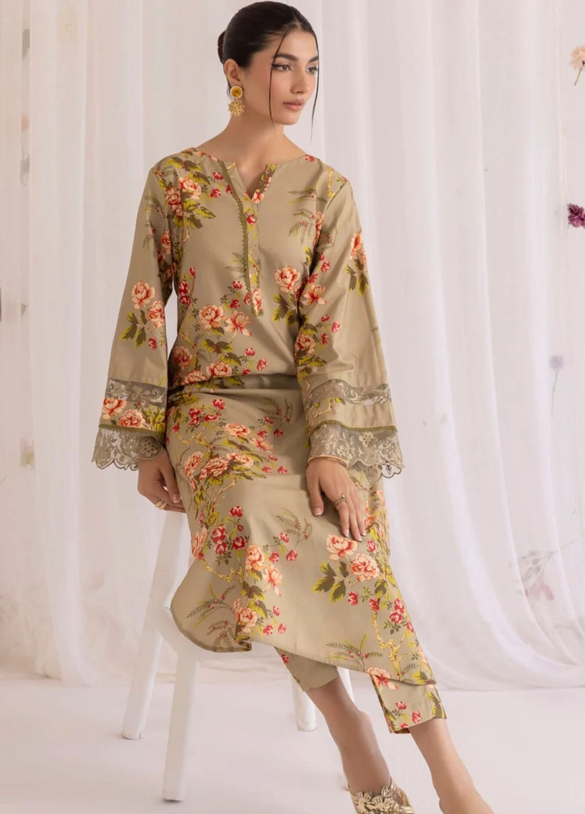 Mohagni Pret Embroidered Lawn 2 Piece Suit LPS-05