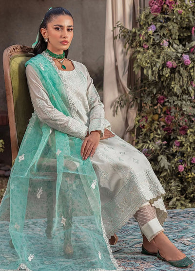 Mohagni Pret Embroidered Lawn 3 Piece Suit SCM-03