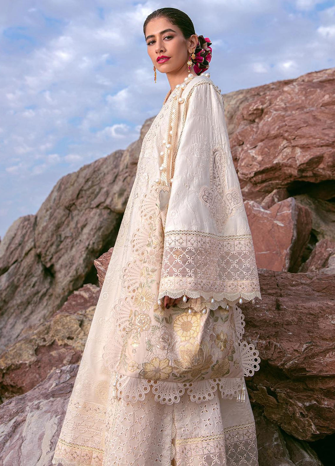 Mohsin Naveed Ranjha Festive Lawn Collection 2024 MFL-014 Dariya