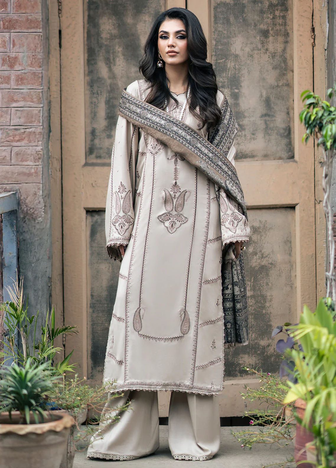 Musafir by Izel Unstitched Winter Collection 2024 Ankahi