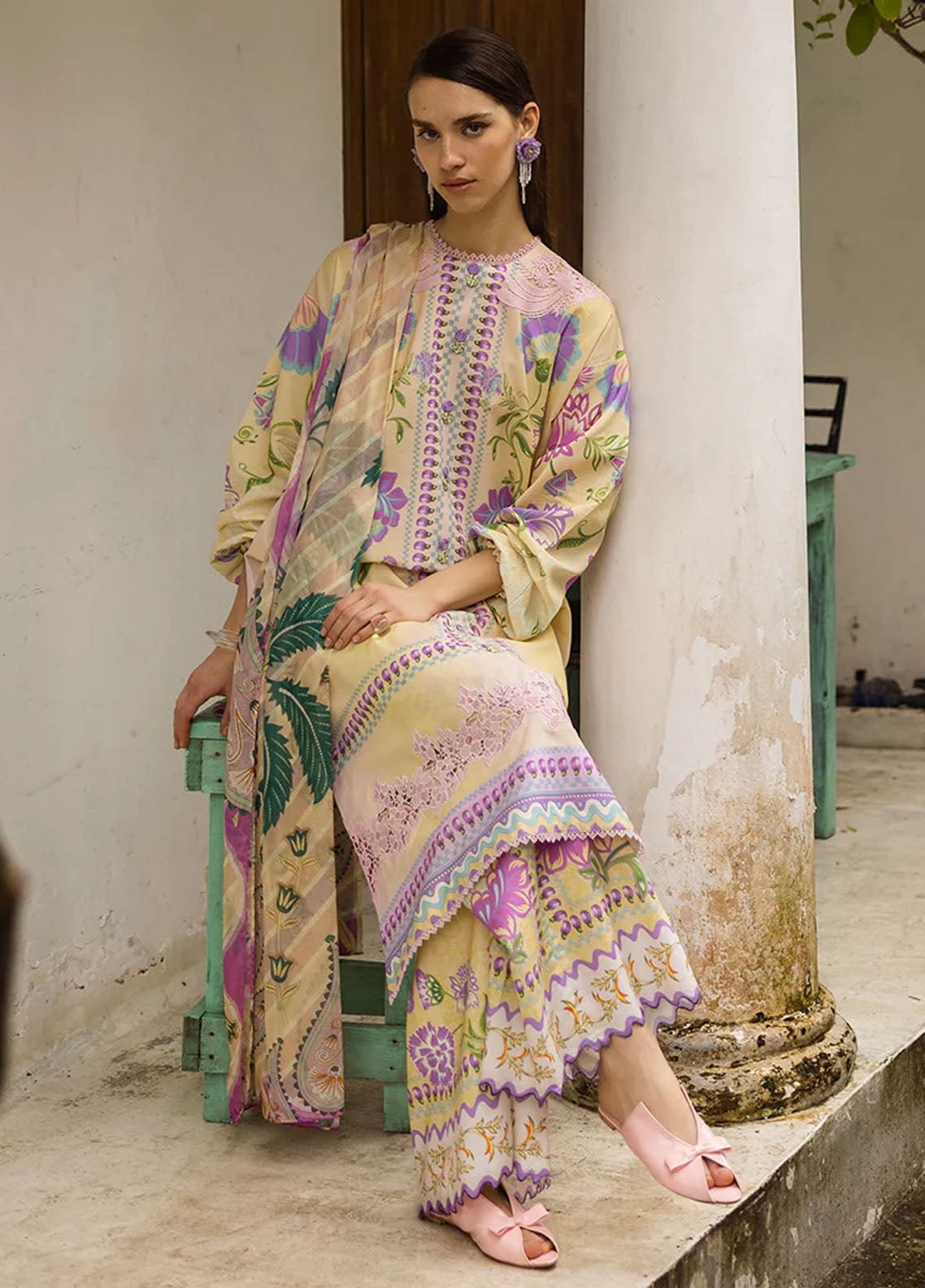 Mushq Embroidered Lawn Suits Unstitched 3 Piece D-2A Dulcina