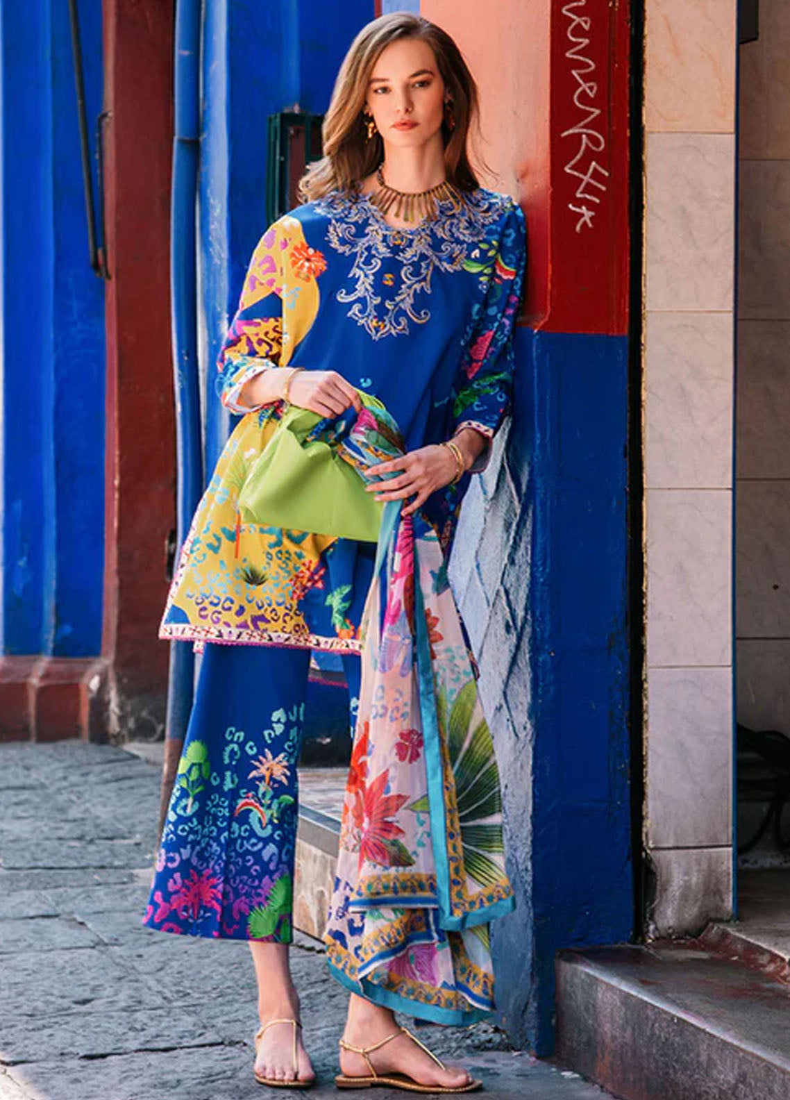 Mushq Printed Lawn Suits Unstitched 3 Piece MQ25LD2D D 10-A Flower oof Life
