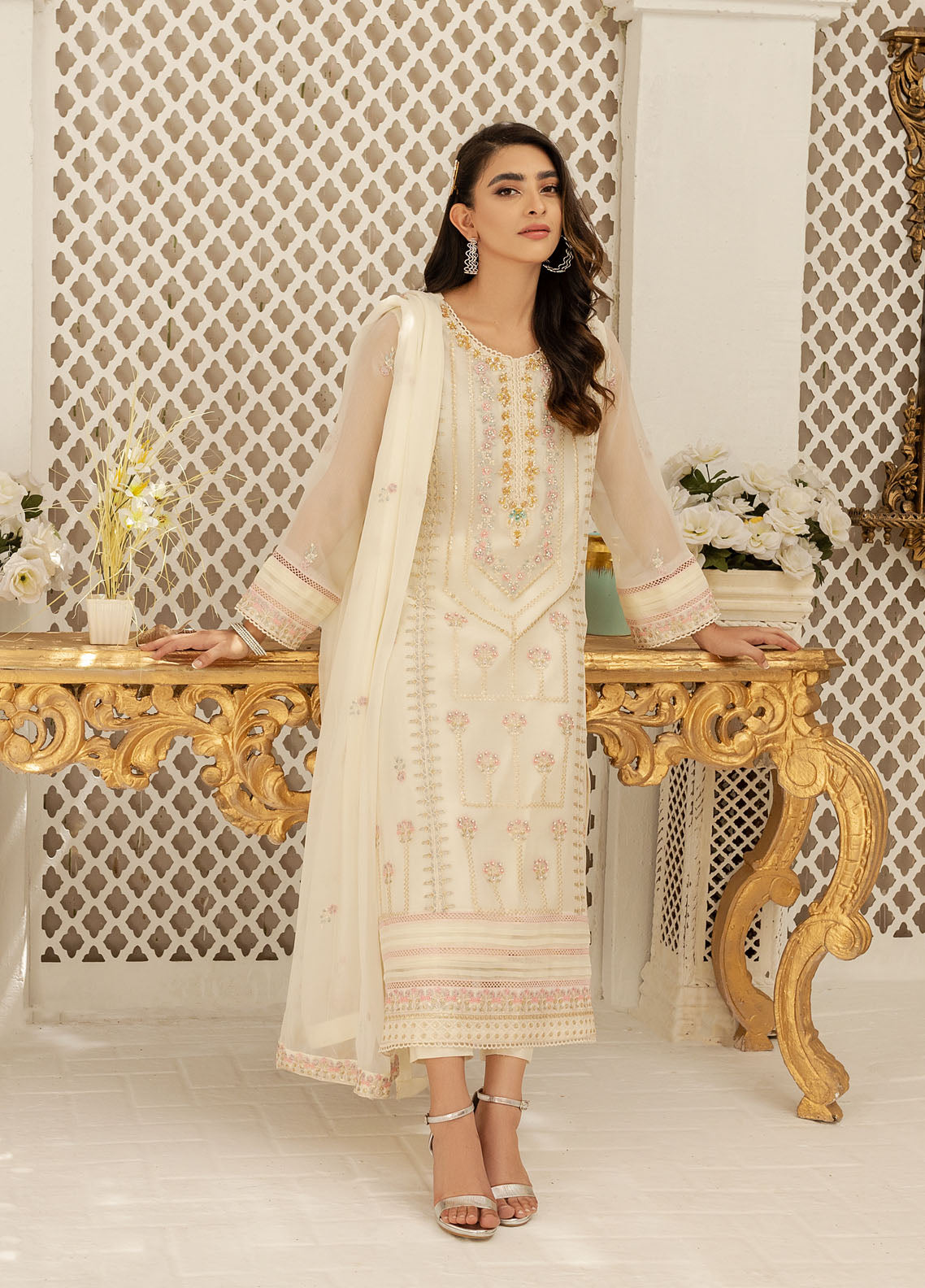 Shamooz Luxury Pret Chiffon 3 Piece Suit Ivory Bound SEM-0425