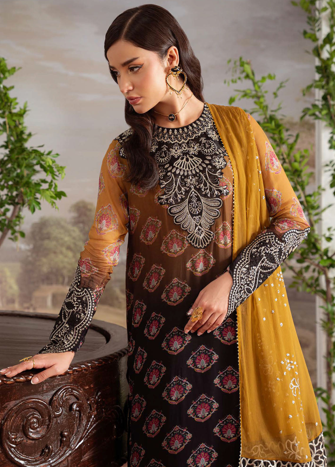 Nureh Embroidered Chiffon Suits Unstitched 4 Piece Suit NU25AU AM-30