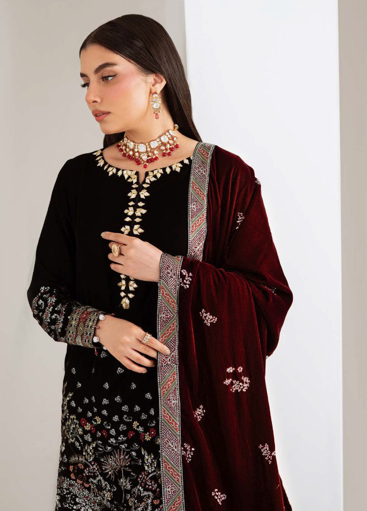 Maya by Nureh Unstitched Velvet Embroidered 3 Piece Suits NU25MV NW-113 - Festive Collection