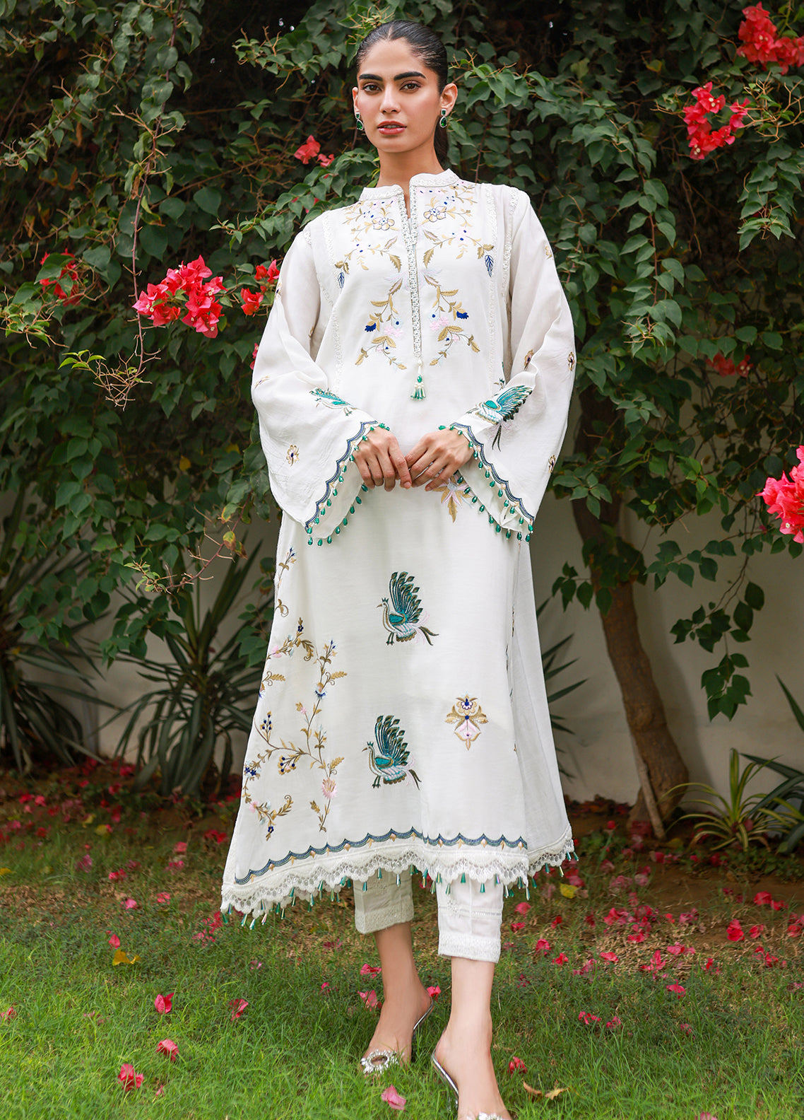 Nadia Khan Pret Embroidered Raw Silk 2 Piece Powder white