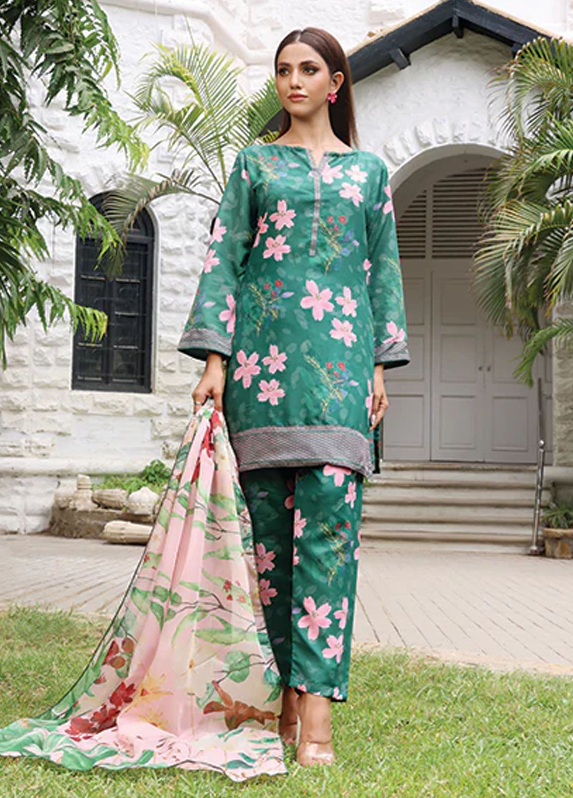 Nazmina Pret Casual Swiss Lawn 3 Piece Suit Aurora LD-11