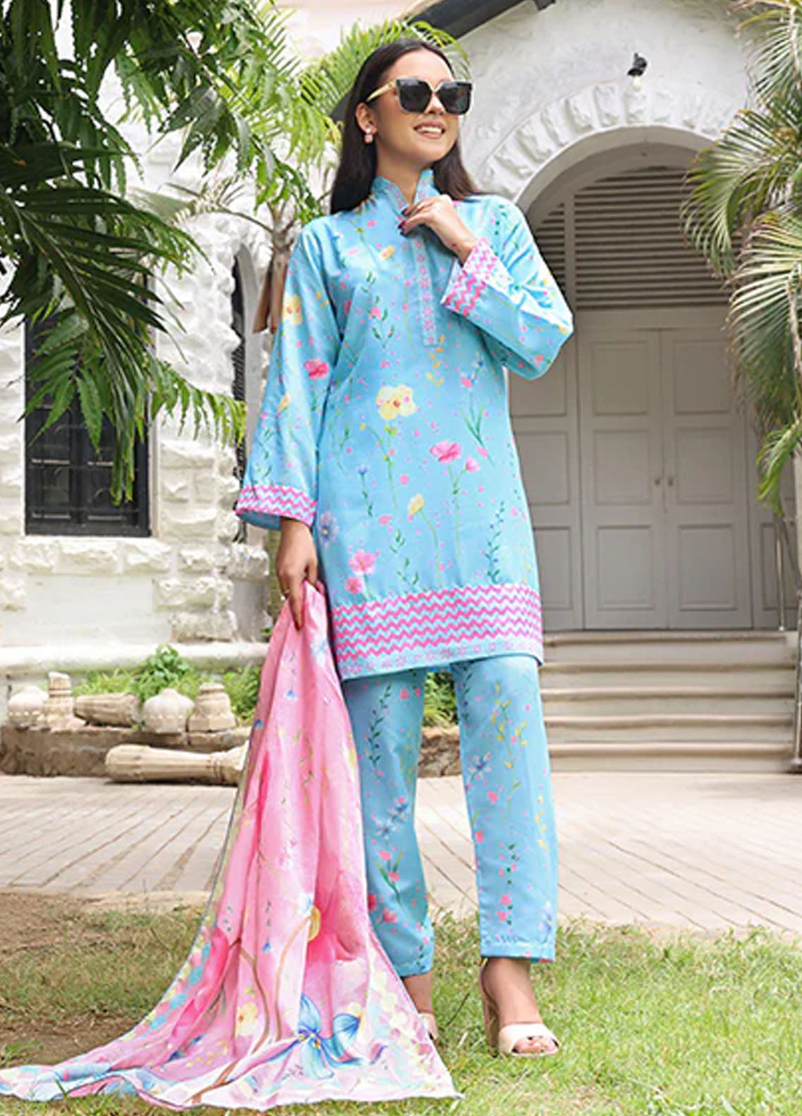 Nazmina Pret Casual Swiss Lawn 3 Piece Suit Loquacious LD-14