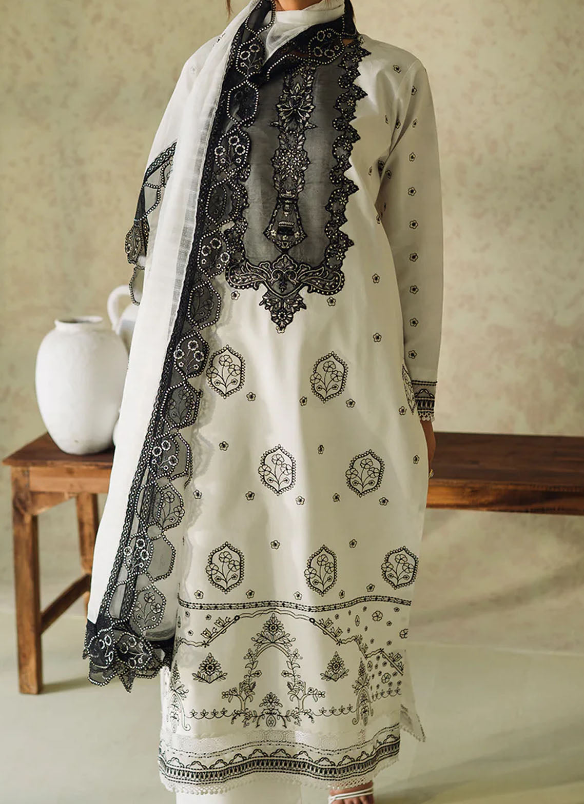 Neeshay Monochrome Unstitched Lawn Collection 2024 Lueur