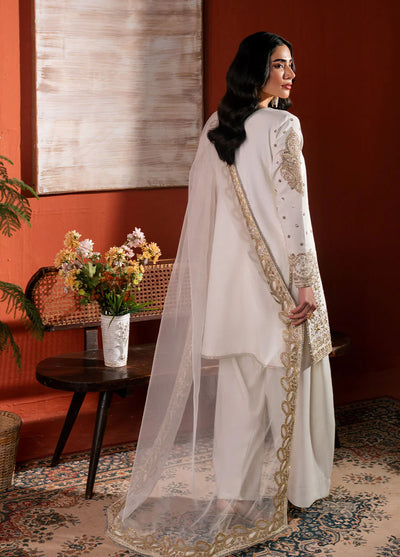 Neeshay Pret Embroidered Raw Silk 3 Piece Suit RS-02
