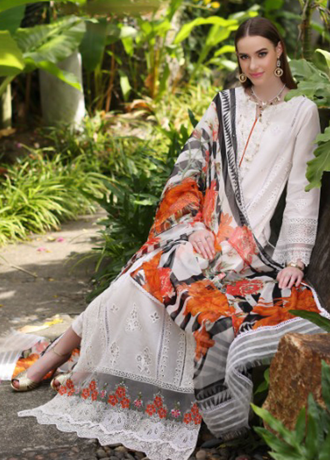 Noor By Saadia Asad Luxury Chikankari Lawn 2024 D-6B