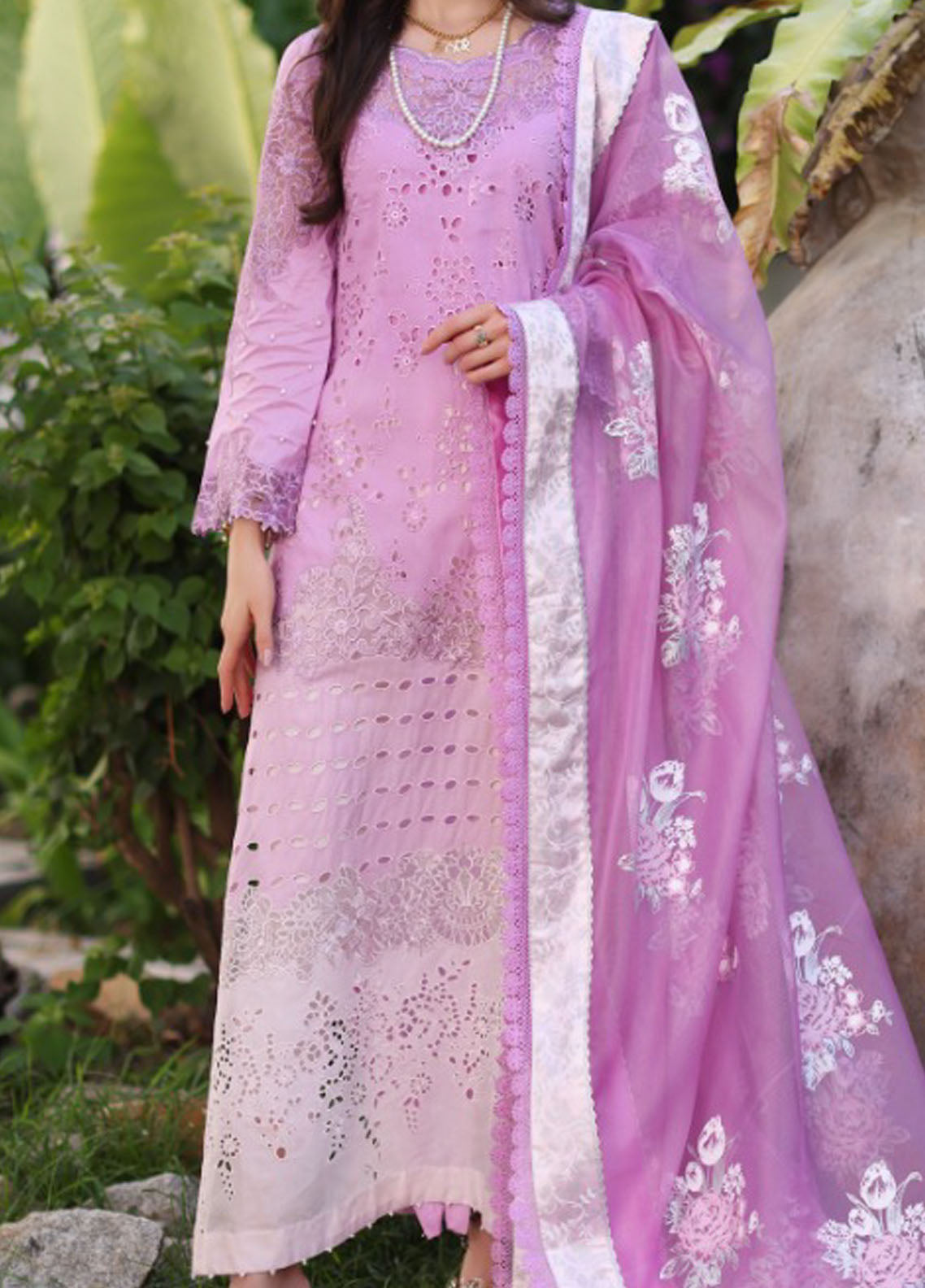 Noor By Saadia Asad Luxury Chikankari Lawn 2024 D-9A