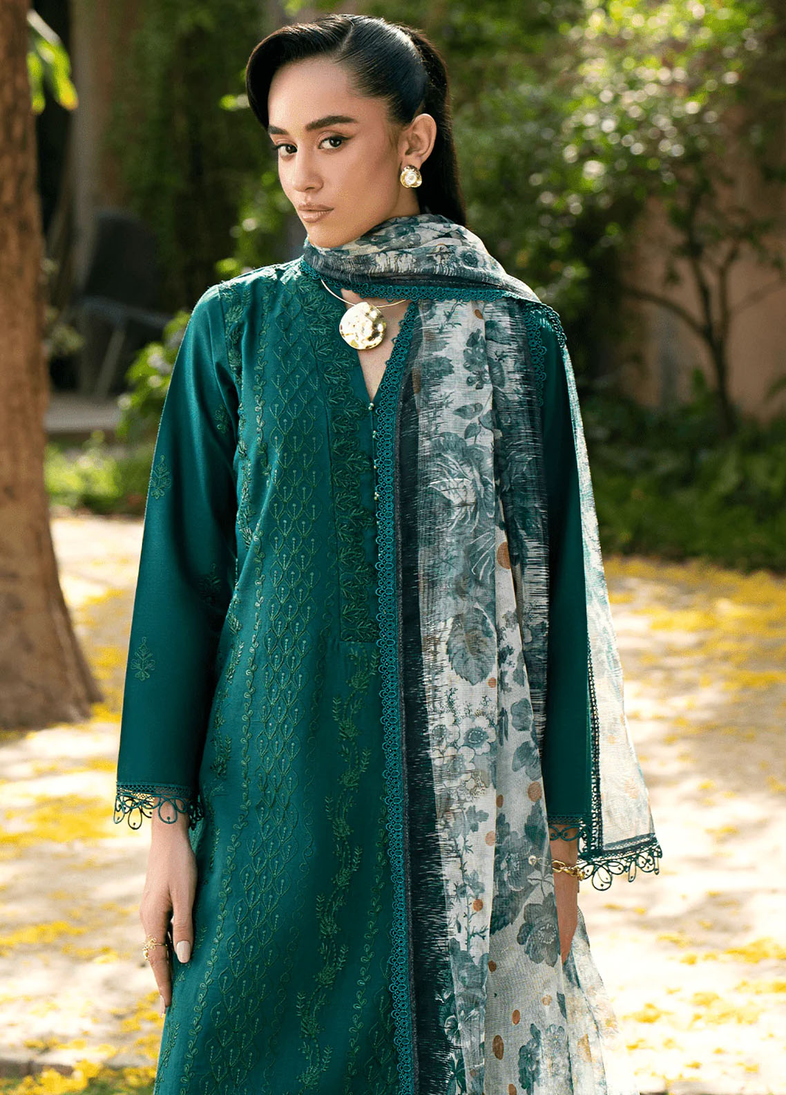 Noosh Unstitched Lawn Collection 2024 Vol-1 NV03D06