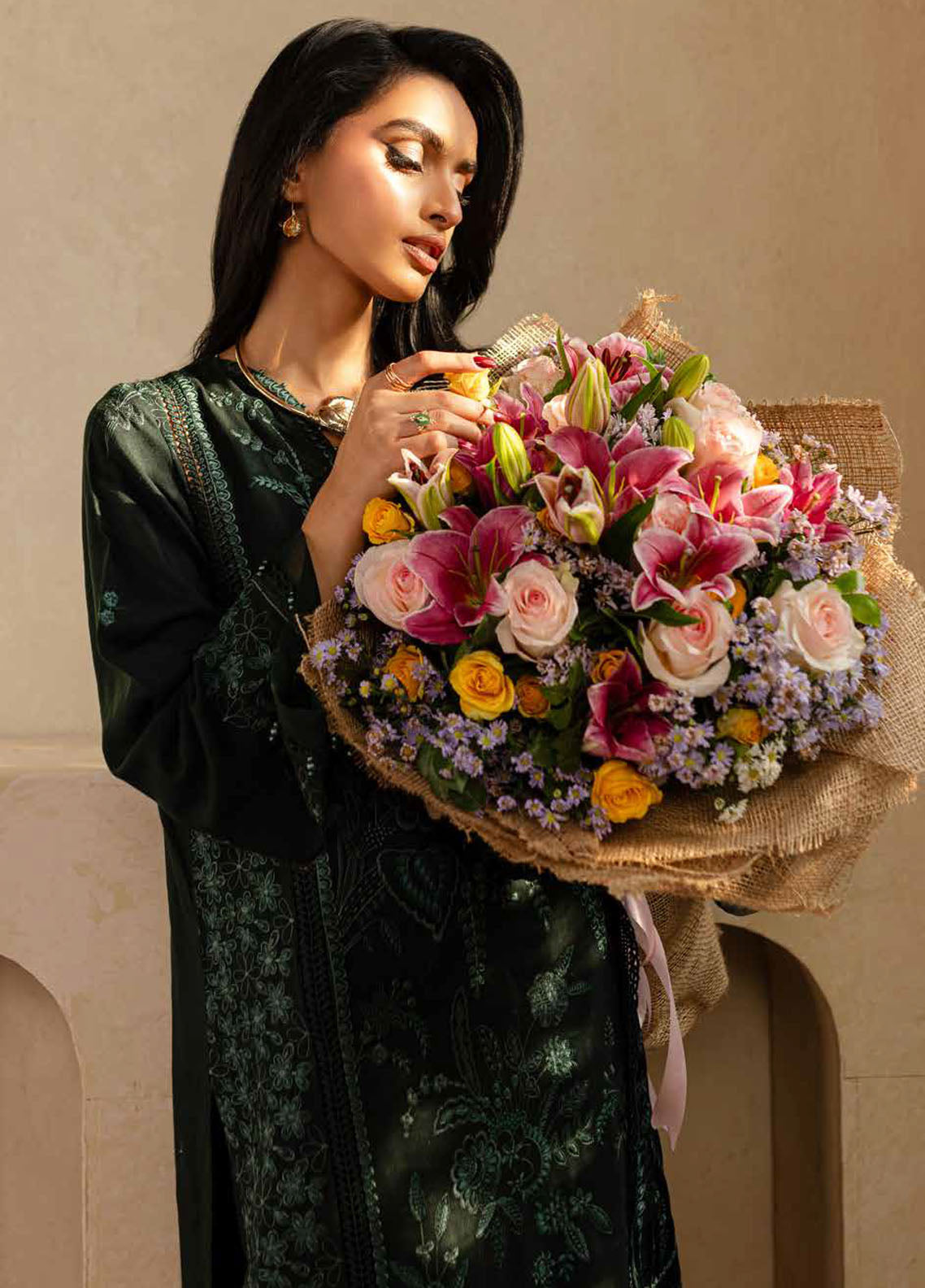 Nureh Exclusive Unstitched Velvet Shawl Collection 2024 NE-125