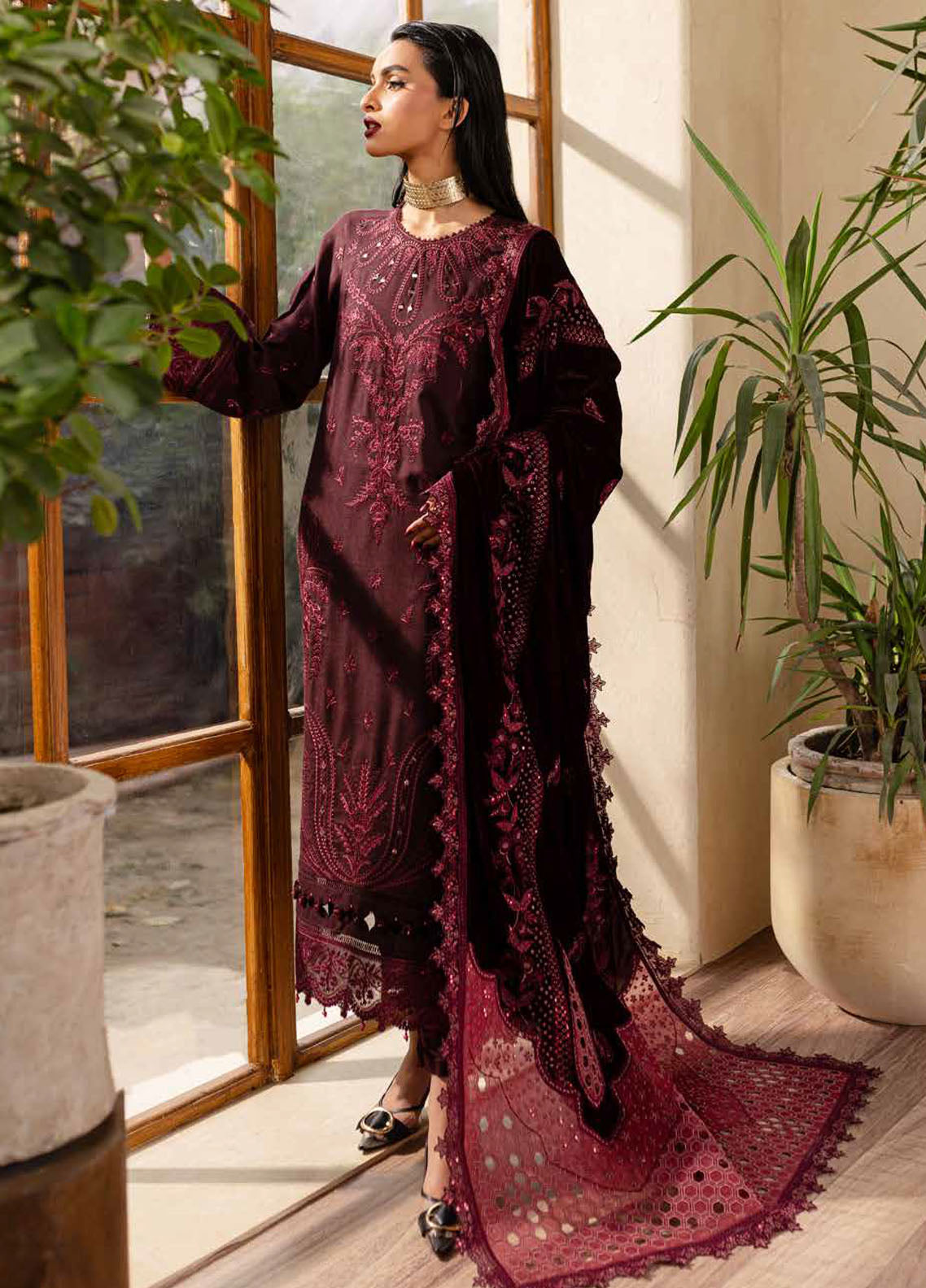 Nureh Exclusive Unstitched Velvet Shawl Collection 2024 NE-126