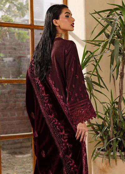 Nureh Exclusive Unstitched Velvet Shawl Collection 2024 NE-126