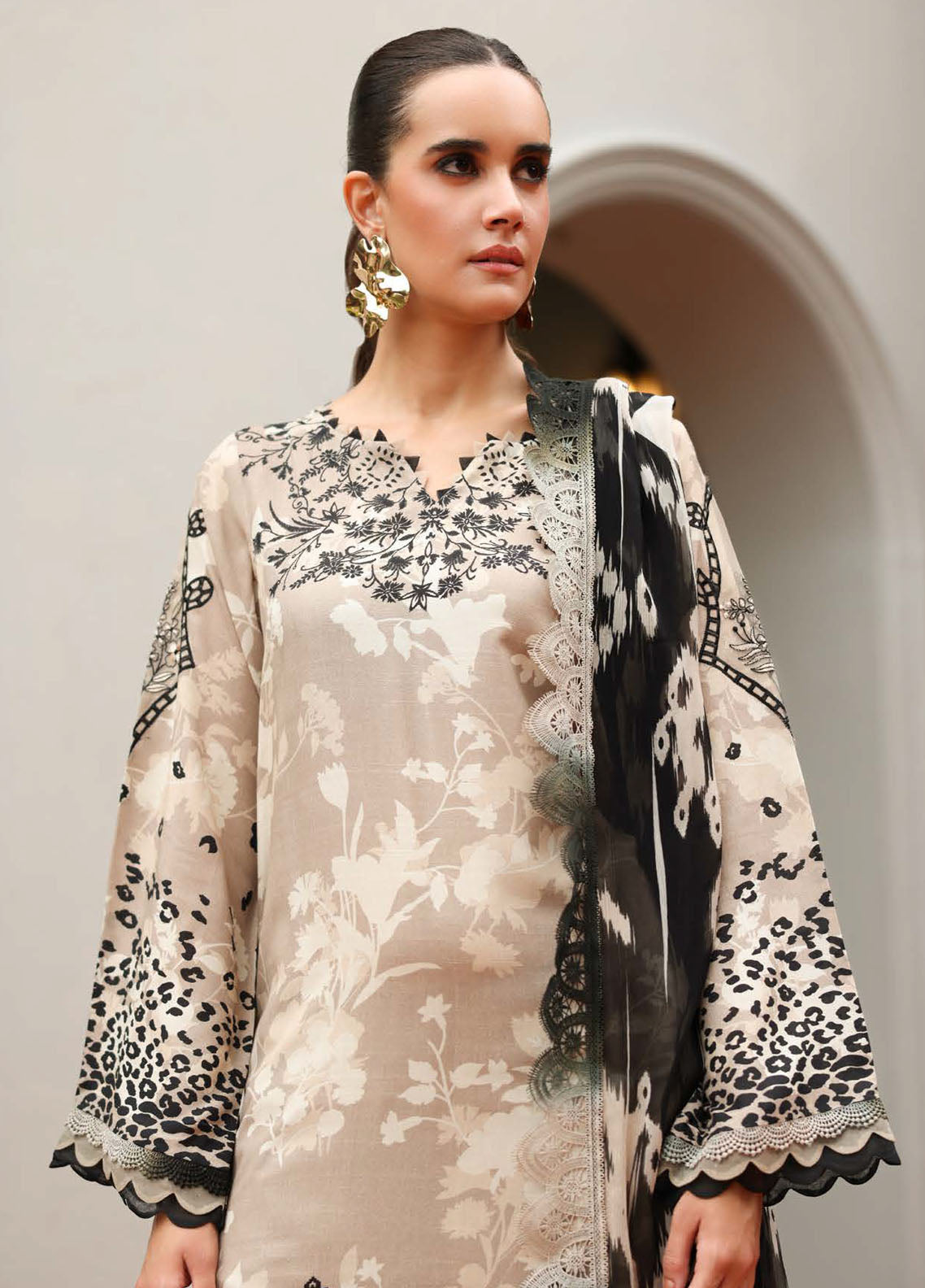 Nureh Embroidered Linen Suits Unstitched 3 Piece NU25DU DD-23