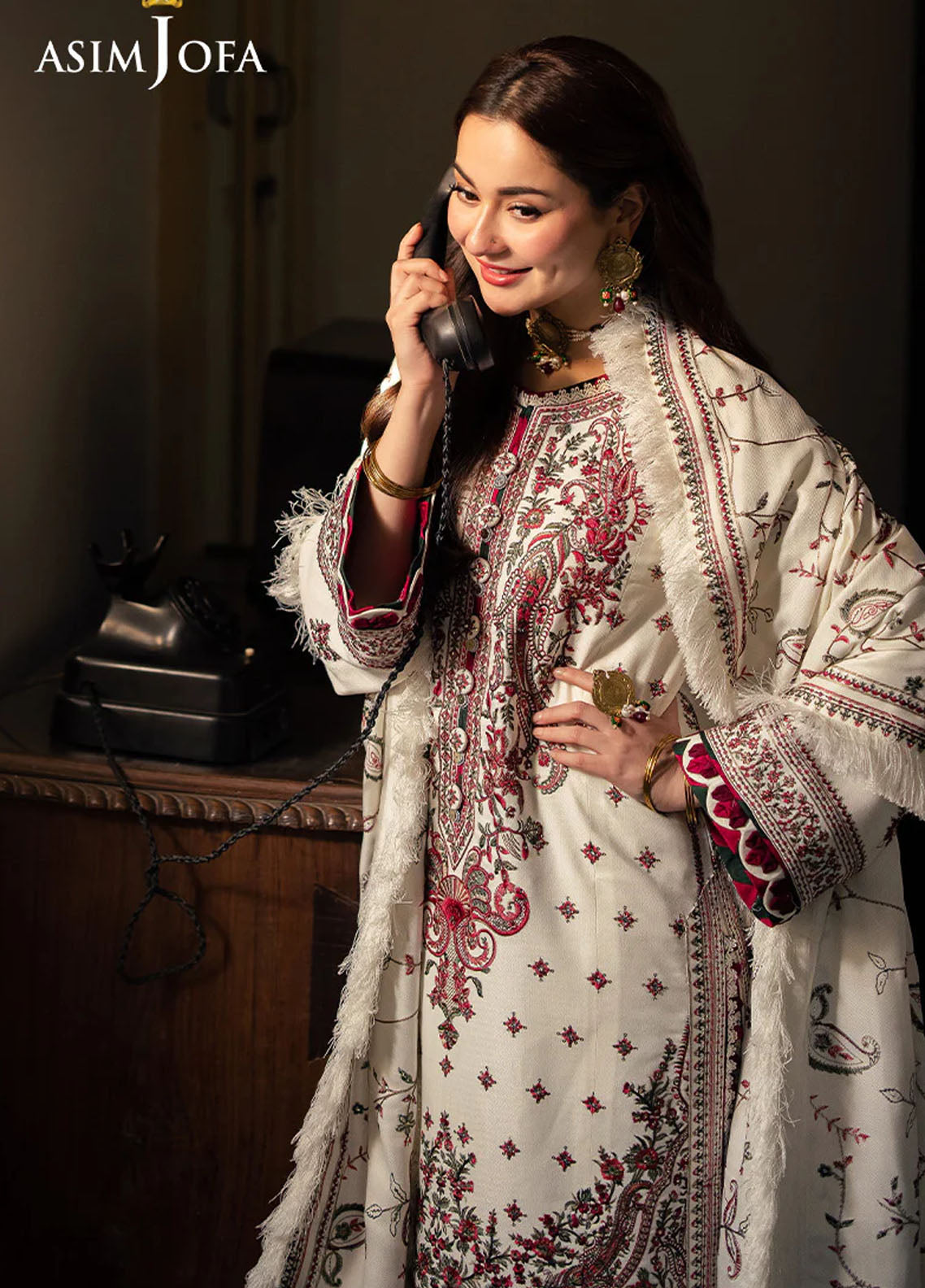 Pashmina by Asim Jofa Unstitched Winter Collection 2024 AJKI-08