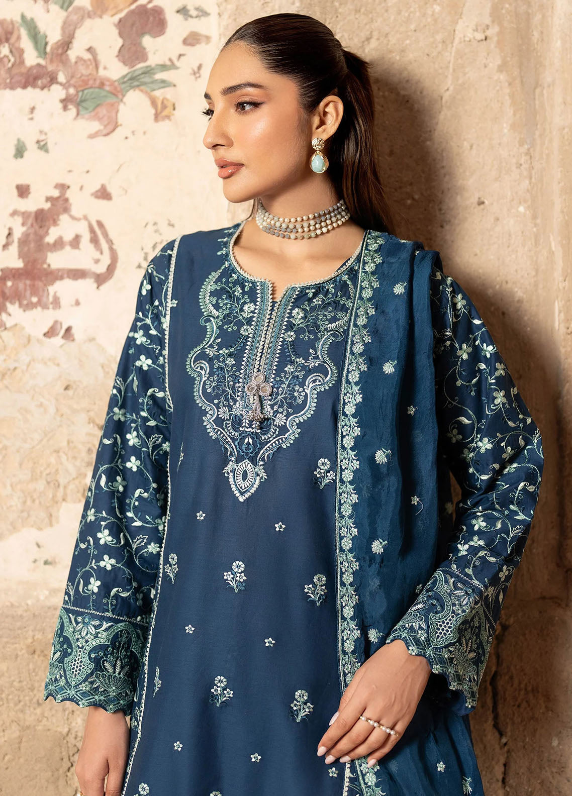 Panache Apparel Pret Embroidered Lawn 3 Piece Suit Gulzar