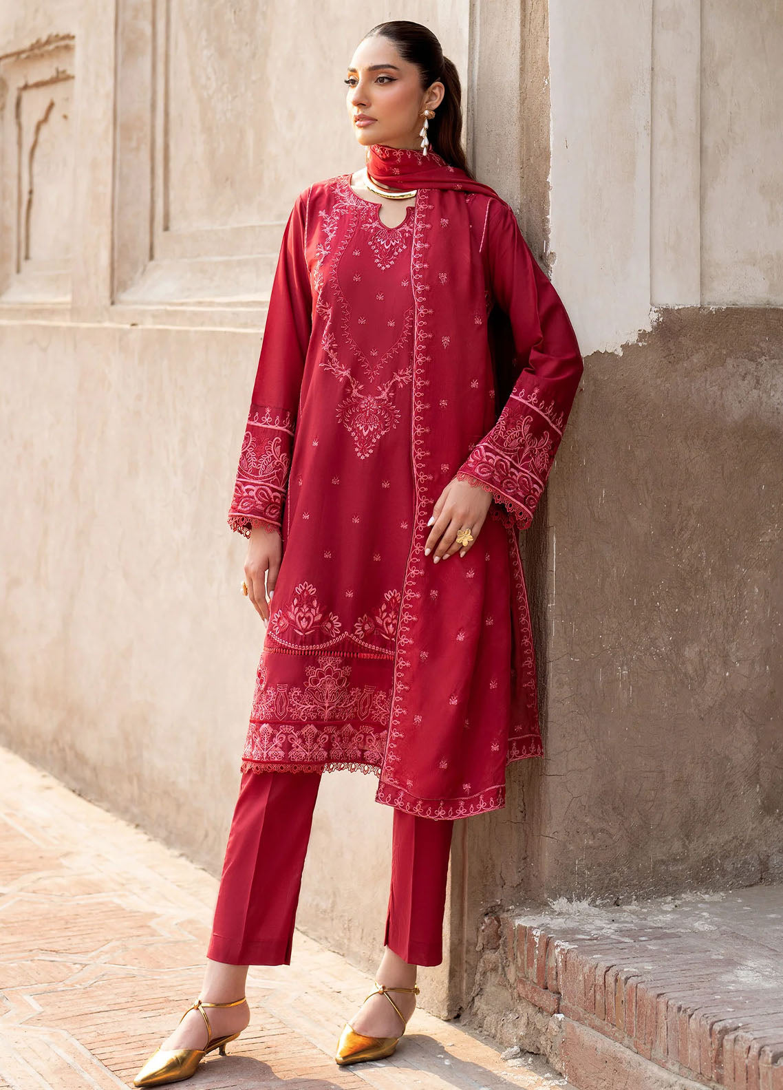 Panache Apparel Pret Embroidered Lawn 3 Piece Suit Taranum