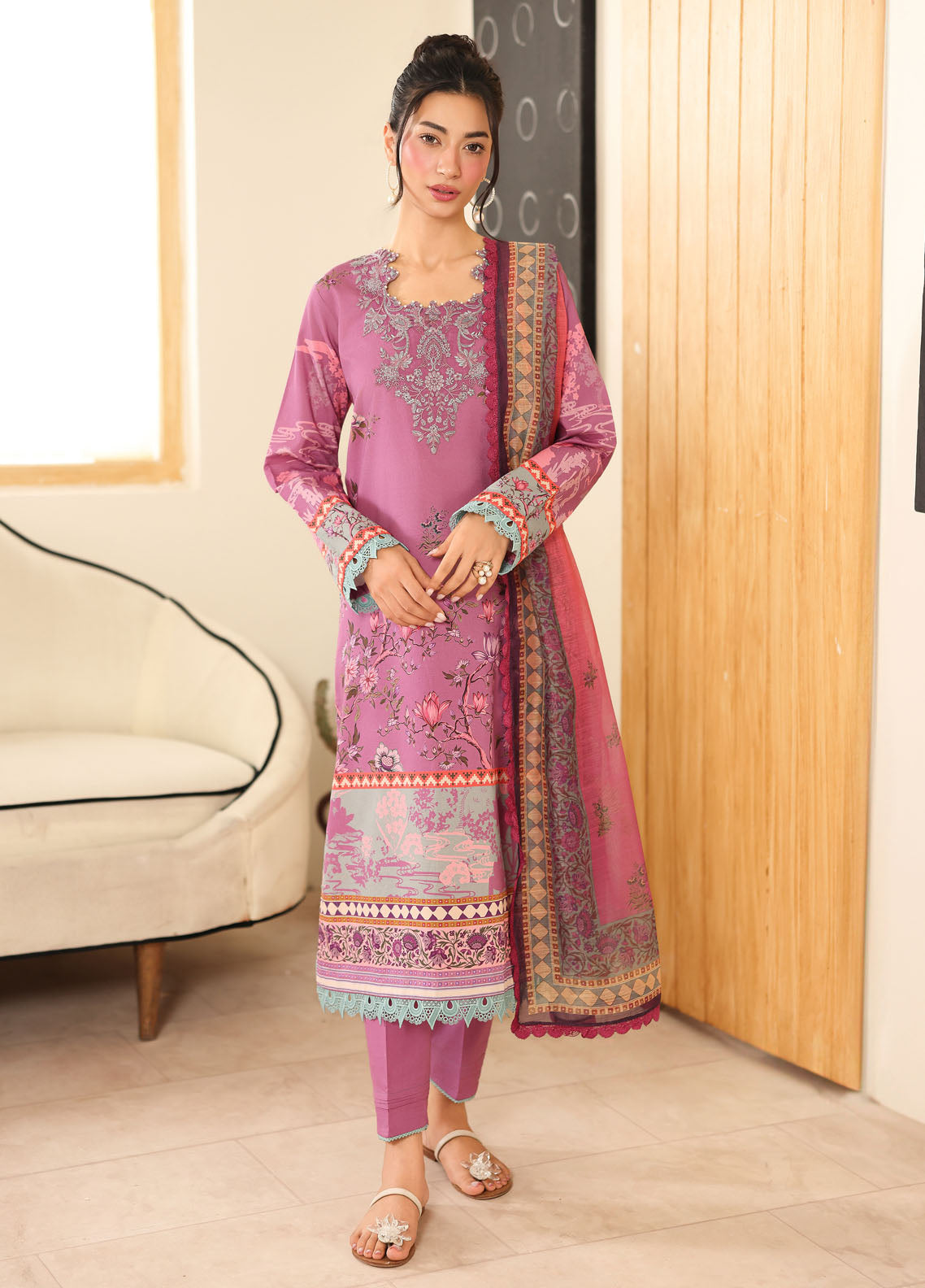 Pareesa by Roheenaz Printed Cambric Suits Unstitched 3 Piece RN25P RNZ-01 B Nabeeha