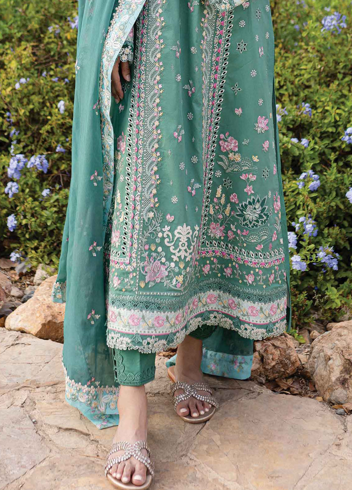 Q Line by Qalamkar Embroidered Lawn Suits Unstitched 3 Piece QM-06 Omi