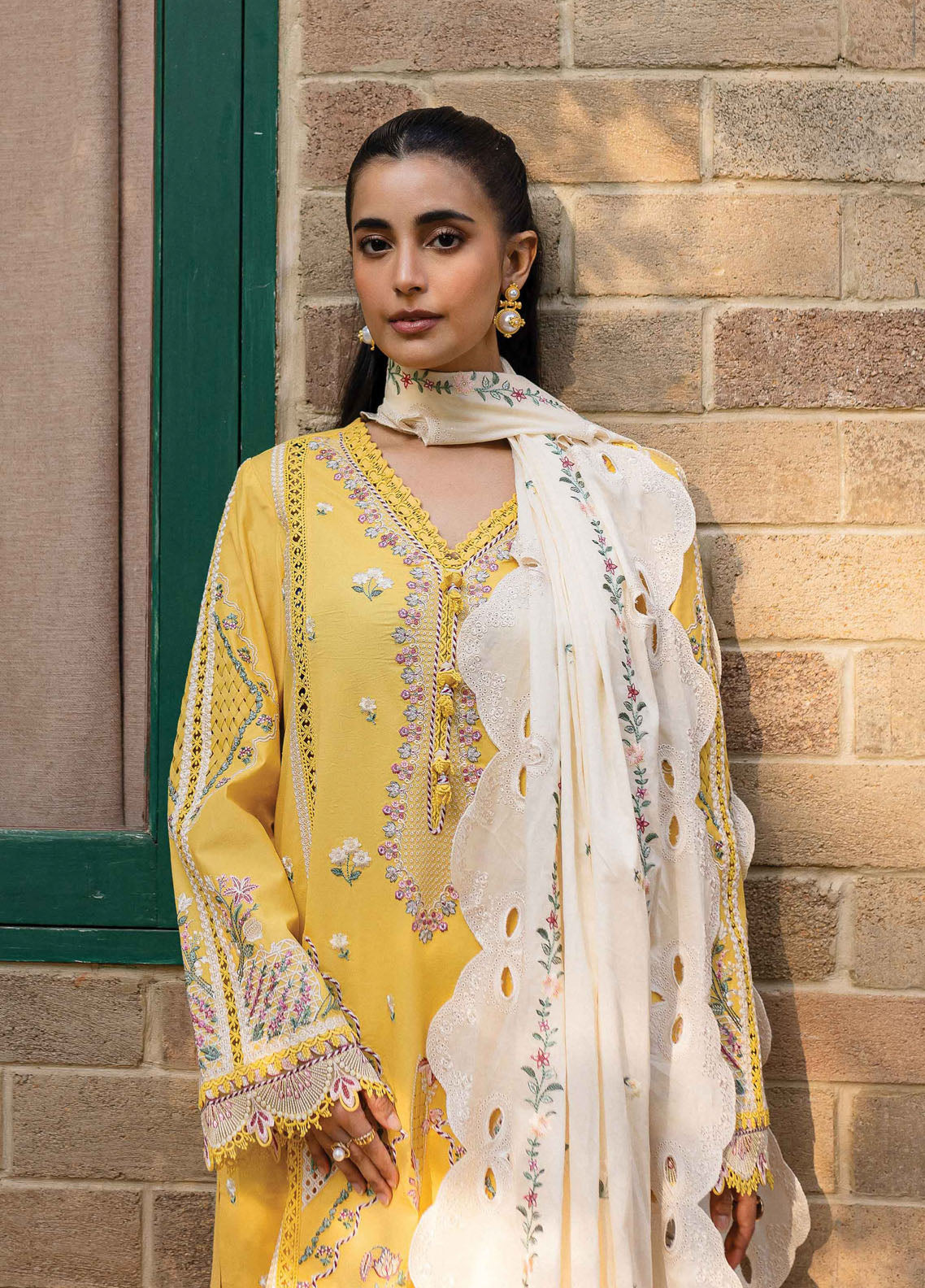 Q Line by Qalamkar Embroidered Lawn Suits Unstitched 3 Piece QM-10 Olena