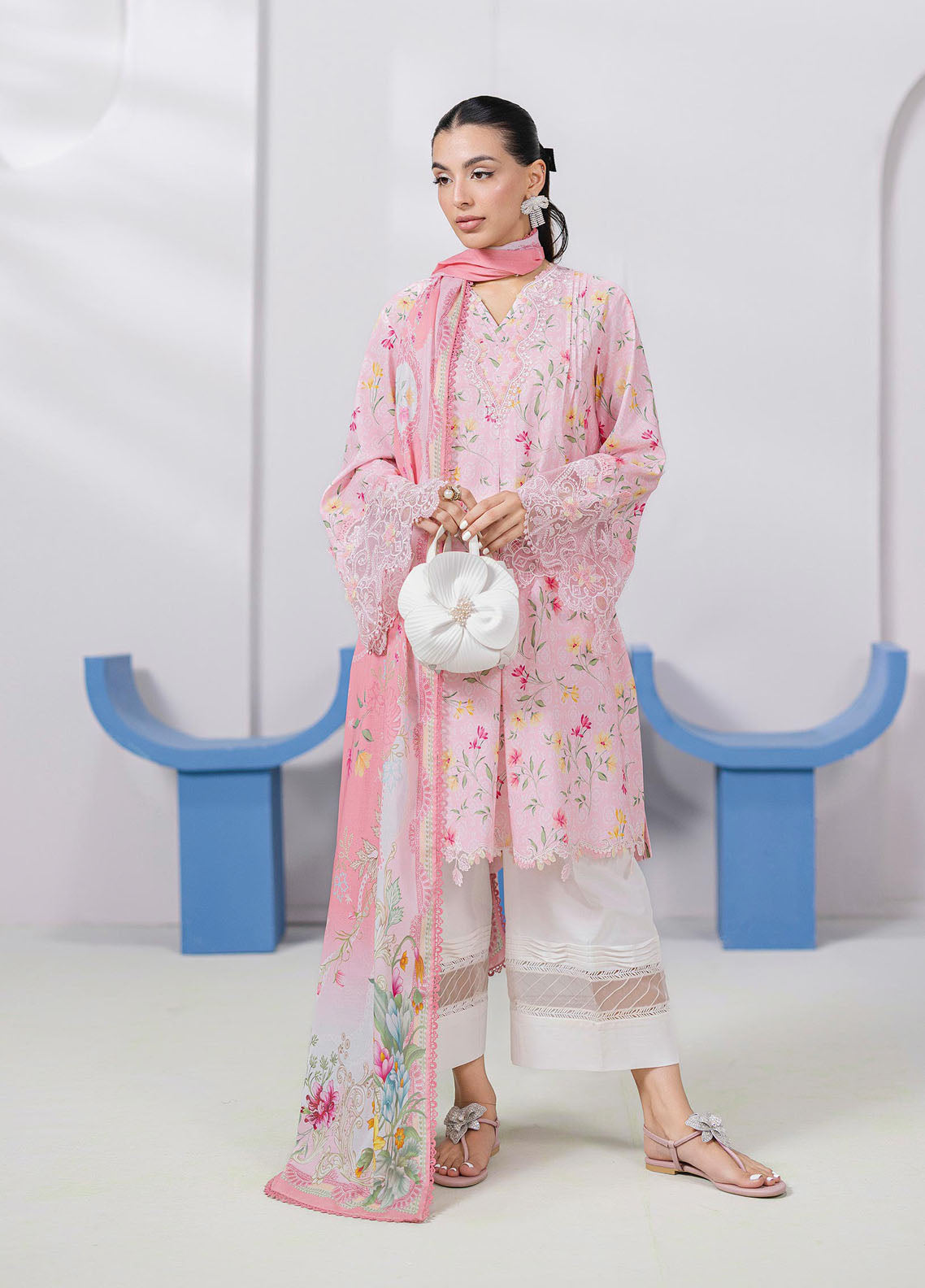 Q Prints by Qalamkar Embroidered Lawn Suits Unstitched 3 Piece QLM25QP D-04 A Vera