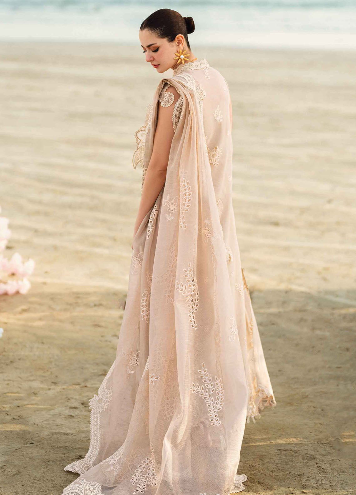 Qalamkar Chikankari Lawn Suits Unstitched 3 Piece QLM25SL Fk-01 Sophia