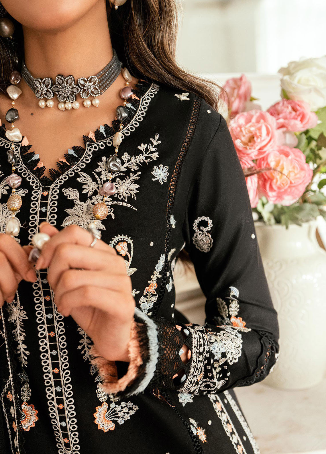 Qalamkar Embroidered Lawn Suits Unstitched 3 Piece QLM25LL SB-03 Misha