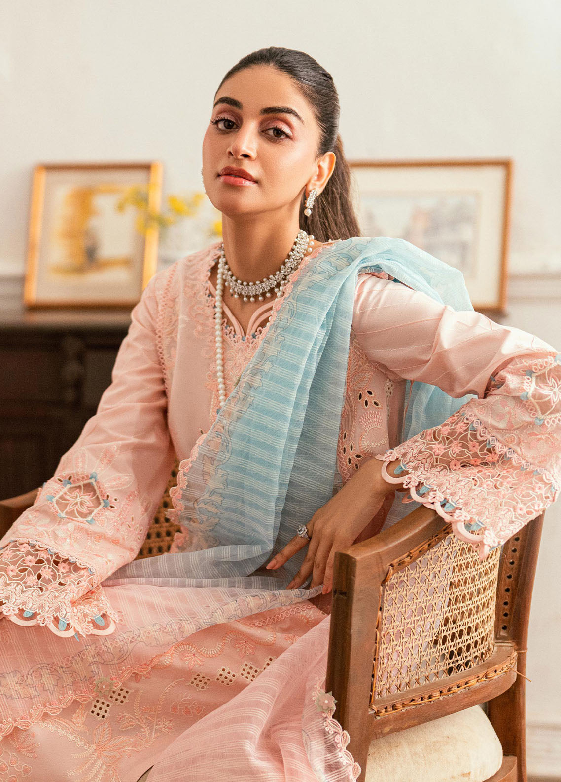 Qalamkar Embroidered Lawn Suits Unstitched 3 Piece QLM25LL SB-05 Aleeza