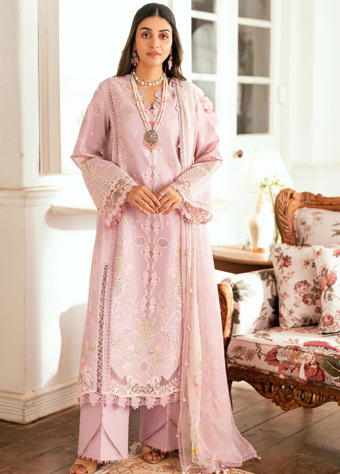 Qalamkar Embroidered Lawn Suits Unstitched 3 Piece QLM25LL SB-06 Komal