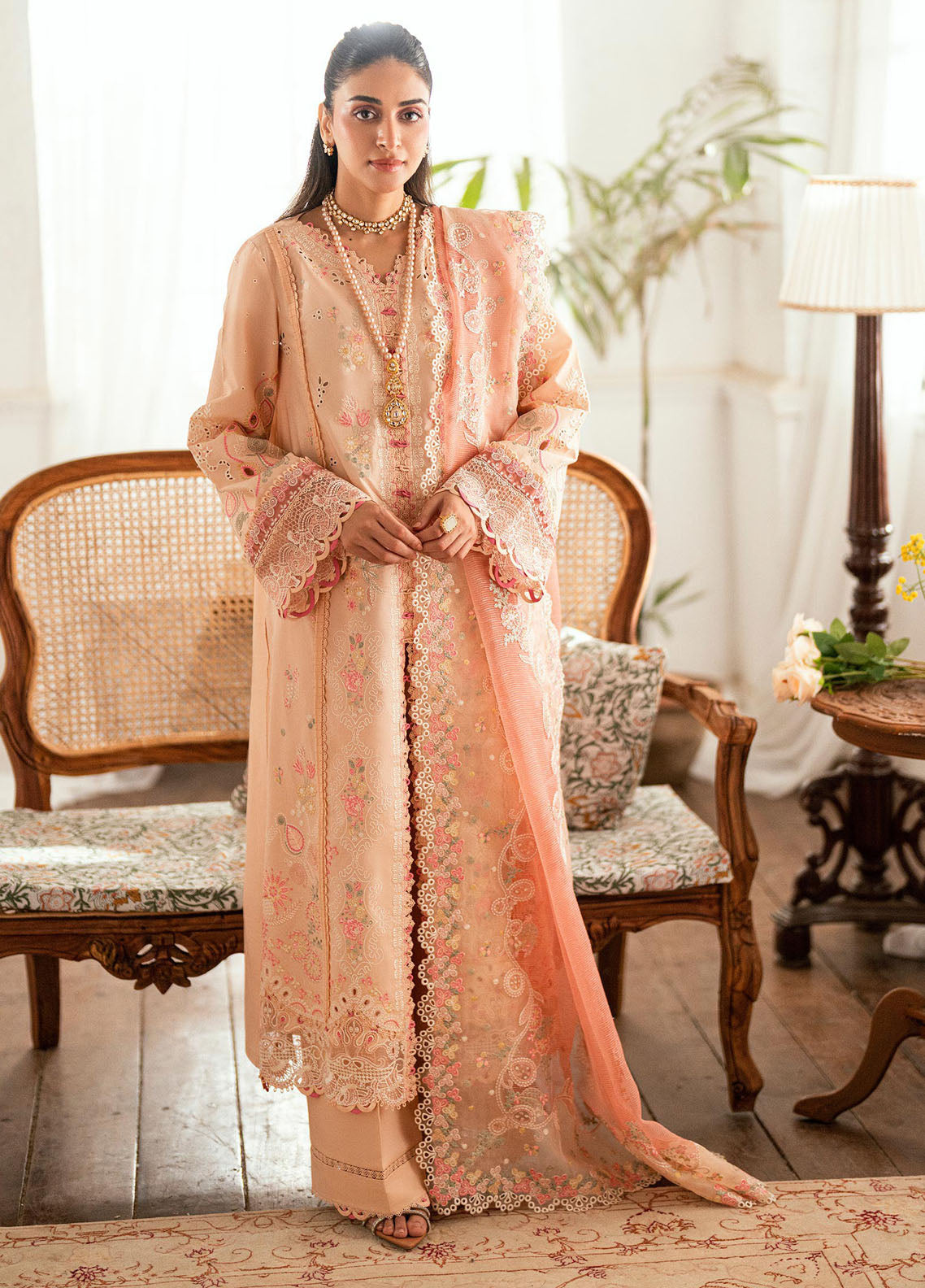 Qalamkar Embroidered Lawn Suits Unstitched 3 Piece QLM25LL SB-07 Zoya
