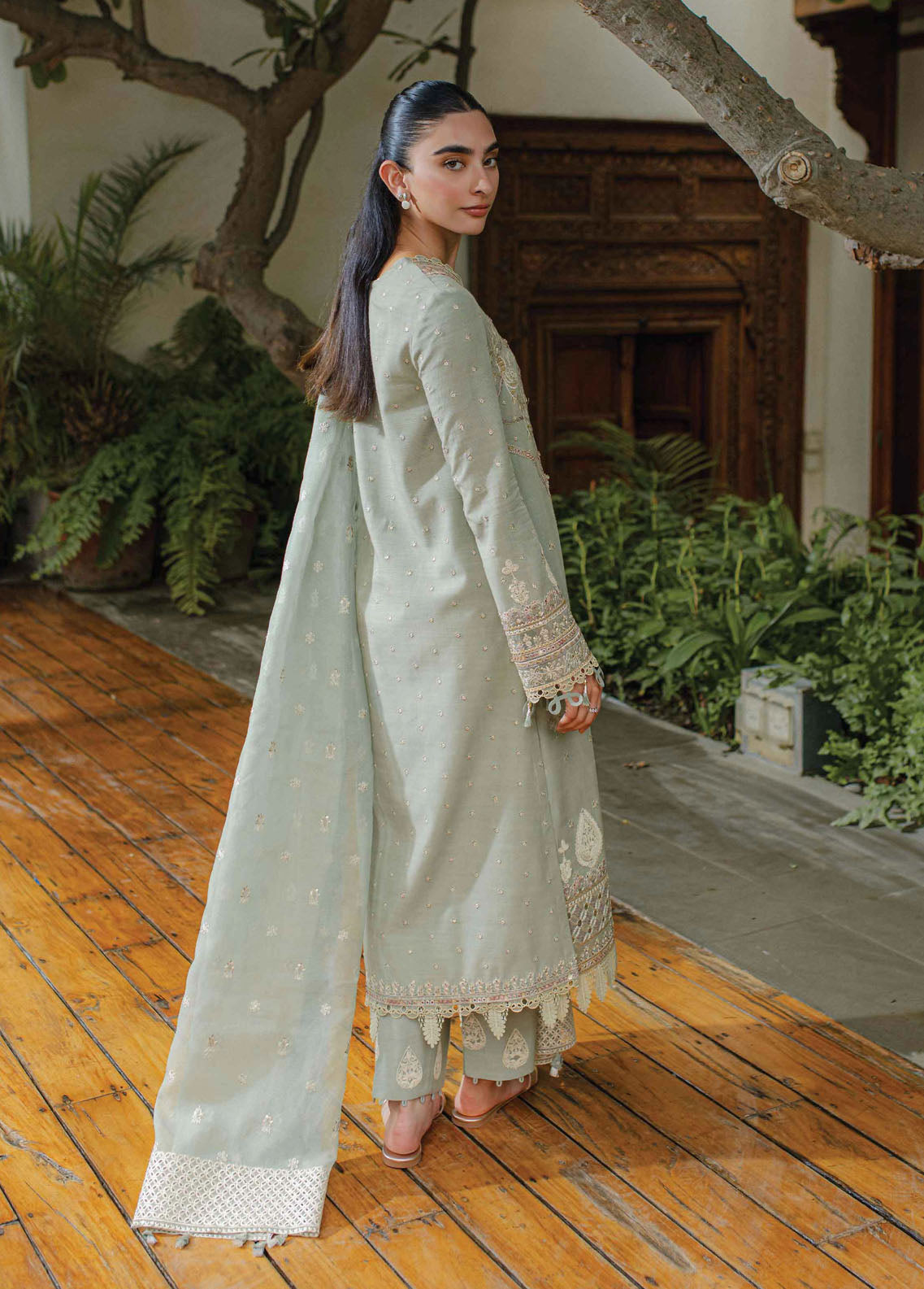 Qline By Qalamkar Unstitched Linen Collection 2023 WL-07 Lavinia