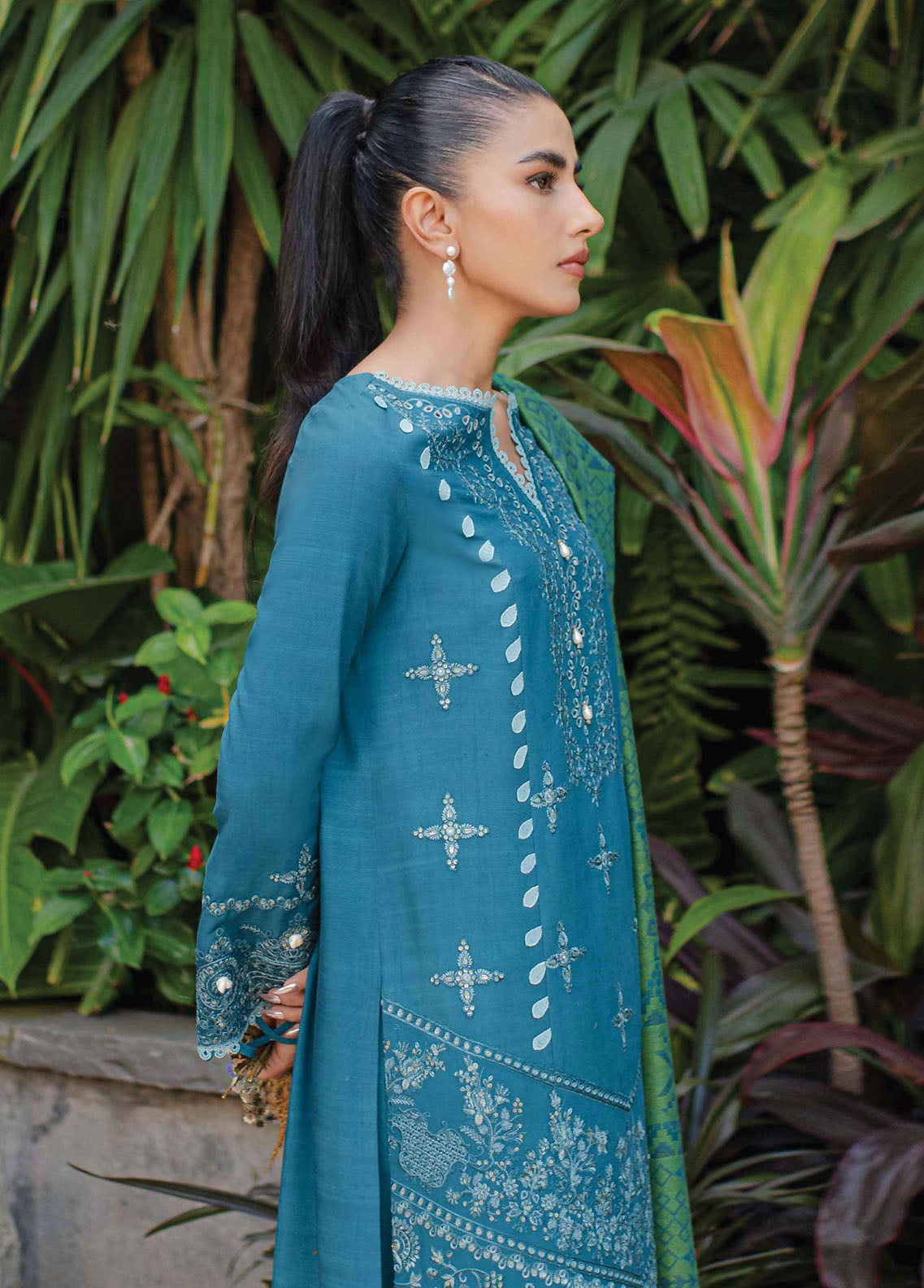 Qline By Qalamkar Unstitched Linen Collection 2023 WL-08 Solene