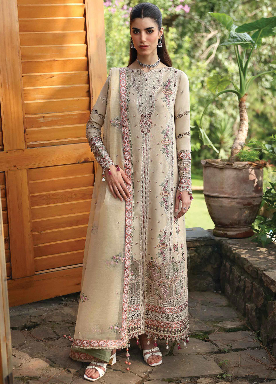 Qlinekari By Qalamkar Unstitched Linen Collection 2024 LM-11 Zia