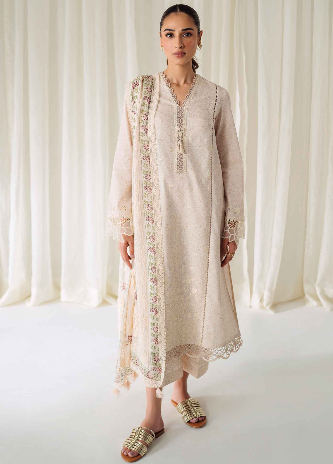 Qprints By Qalamkar Unstitched Lawn Collection 2024 AR-02 Elea