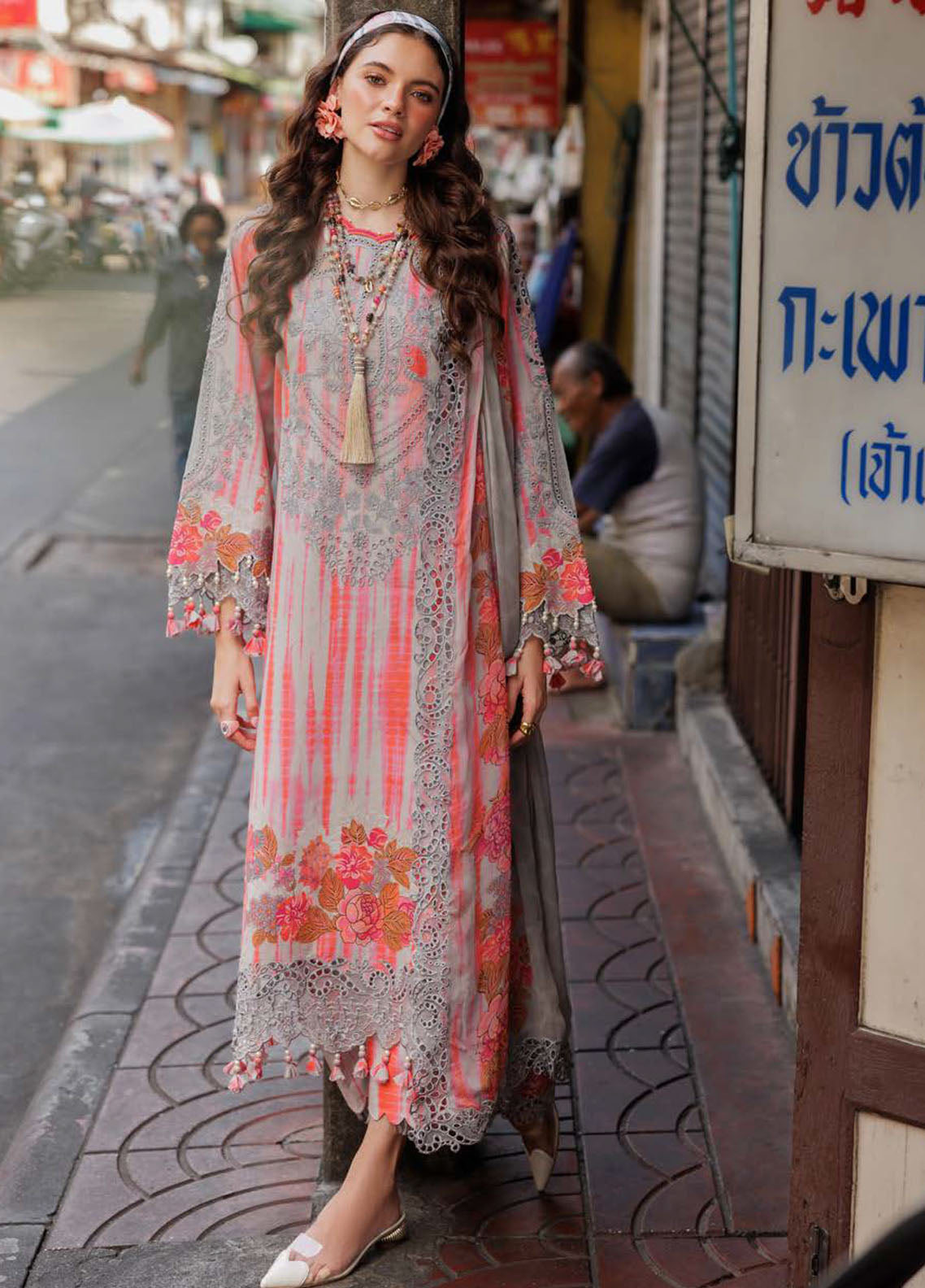 Rang-E-Bahar by Charizma Embroidered Lawn Suits Unstitched 3 Piece CRZ25RB CRB5-18