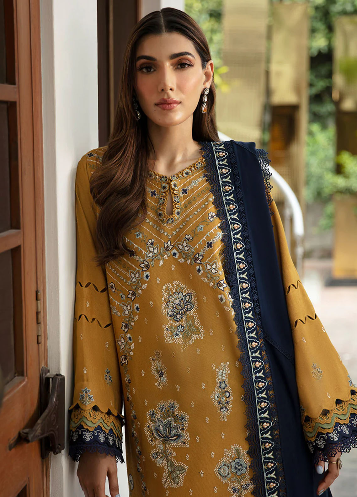 Rosalee by Republic WomensWear Winter Unstitched Collection 2024 D5 Feeha